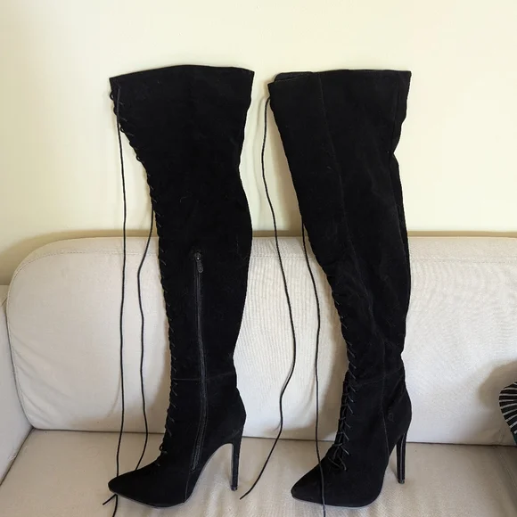 Black Over-the-Knee Lace-Up Boots - Picture 2 of 7